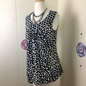 Offer. Carole Little sleeveless summer tank top embroidered black white print M